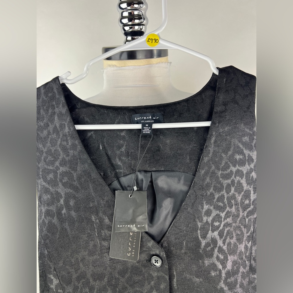 💚 2990. Leopard Jacquard Black Vest - Picture 4 of 6